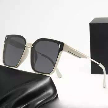 Высококачественные женские поляризационные солнцезащитные очки в большой квадратной оправе Douyin Online Influencer Персонализированные солнцезащитные очки с защитой от ультрафиолета