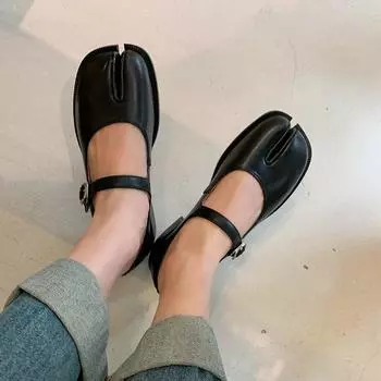 Высококачественные женские туфли Мэри Джейн из кожи с раздельным носком, удобные женские туфли на низком каблуке, Лолита 39 чёрный