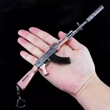 Высококачественный брелок PUBG, металлическая модель пистолета 21 см AKM QBZ95 AWM 98K, шлем, сплав, оружие, свет, брелок, подарки на день рождения, игрушка для ребенка