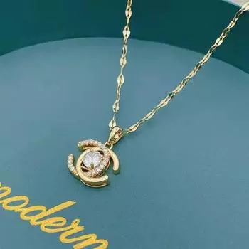 Высококачественный дизайн, нишевая легкая роскошная цепочка на ключицу для поездок на работу, новый стиль