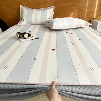Высококачественный летний комплект из трех предметов из ледяного шелка для сна, бытовая полосатая моющаяся мягкая подушка для кондиционера 150x200cm3-piece set