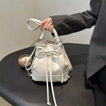 Высококачественный нишевый дизайн с сумкой-ведром, универсальный повседневный рюкзак для студентов колледжей на осень красный