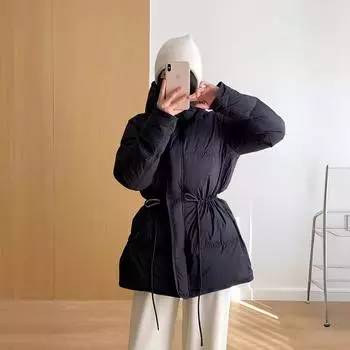 Высококачественный утолщенный пуховик женский с короткой талией, облегающий, роскошный, модный, свободный, европейские товары, зима 2024, новые модели M чёрный