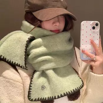 Высококачественный зеленый шарф из искусственного кашемира — мягкий, приятный для кожи и теплый для женщин на осень/зиму 2024 года