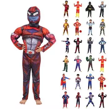 Выступление детских мультяшных героев в плащах на Хэллоуин XS