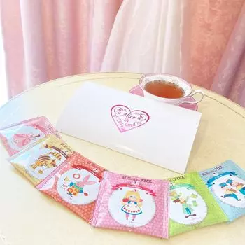 в декофеинизированном чае Trial Christmas Small Tea [Alice Tealand] Набор/Беременные женщины, Кормление грудью, Подарок, Подарок] Без кофеина