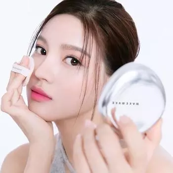 Wakemake Water Velvet Cover Cushion No. 23 Beige