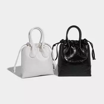 Wandering 2024 новая осенне-зимняя сумка-тоут высокого класса с мятой отделкой, переносная сумка-мессенджер на одно плечо с завязками на цепочке чёрный