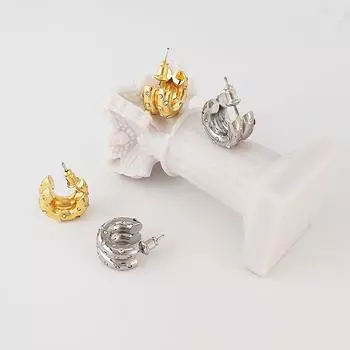 Wang Jiaer C-shaped earrings, earrings, high-quality fashion hip-hop style metal studs, Shandong ear jewelry