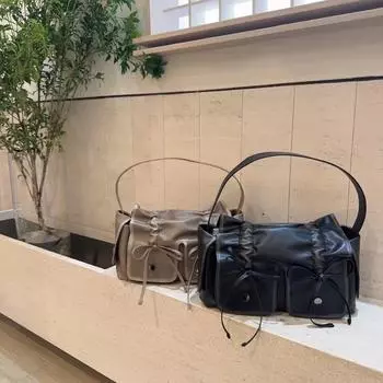 Wasteland Wind Dark Punk Locomotive Универсальная плиссированная сумка-подушка с бантом Bento Bag Портативная сумка на подмышку с завязками чёрный