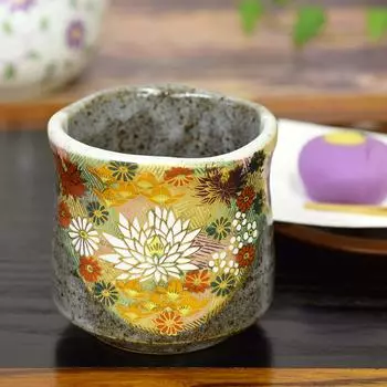 Waza no Kura Стильная чашка для чая Kutani Ware Kinkazume Pottery Brand Японская столовая посуда Сделано в Японии Подарок на 60-летие золотой