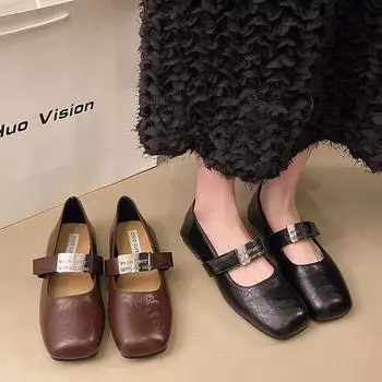 Wear a pedal bag head and half slippers outside 2025 spring new square head flat bottom temperament metal decorative muller shoes women 35 чёрный