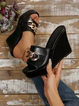 Wedge heel slippers women s outer wear 2025 summer new Korean version of metal chain one-word drag women s muffin and thick-bottomed cool slippers 36