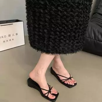 Wedge heel with skirt pinching flip-flops shoes women s shoes wear summer leopard print sandals 35