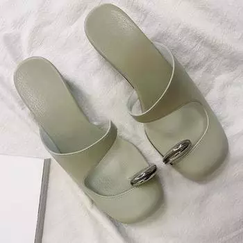 Сандалии-мюли на танкетке для женщин, тапочки с металлическим носком, новые летние повседневные тапочки, сандалии 35