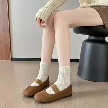 Weiwei girl 198-1 round head single shoes women s flat bottom shallow mouth Mary Jane shoes one word with ballet beanie shoes retro 35 коричневый