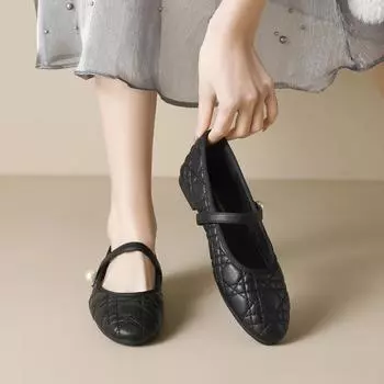 Weiwei Girl 2025-B1 Xiaoxiangfeng Single Shoes Women s Flat Bottom One-word Mary Jane Shoes Pearl Shallow Mouth Grandma Shoes 35