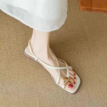 Weiwei girl 288-3 toe sandals women s summer wear 2024 new one-word with fairy style retro Roman shoes 35 коричневый