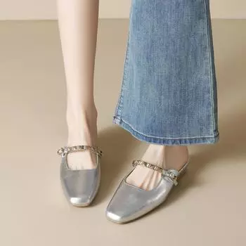 Weiwei girl 6579-2 bag head half slippers women s outer wear one word with rivets French thick heel cool slippers summer 35 абрикосовый