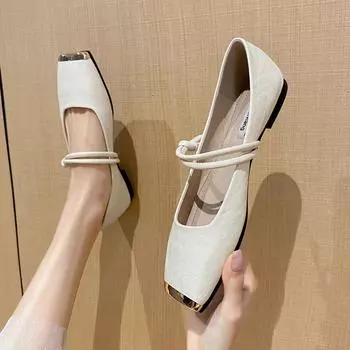 Weiwei girl 7681-3 square head single shoes women s flat bottom with Mary Jane shoes French shallow mouth beanie shoes women 35 чёрный