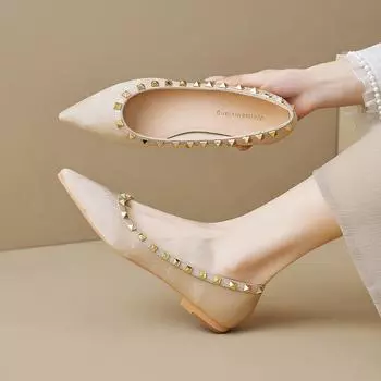 Weiwei girls 2025-39 pointed single shoes women s flat summer French temperament shallow rivets gentle evening shoes 35 абрикосовый