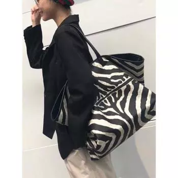 Western Style French Niche Style Fancy Large Shoulder Bag Black