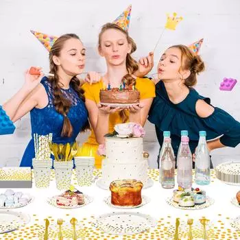 White Gold Party Supplies Decorations,129Pcs Paper Plates Party Supplies-White Gold Party Paper Plates Cups Tablecloth&Gold Dot Napkins for Graduation as the picture белый