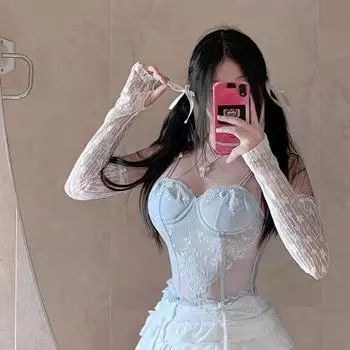 White Lace Oversleeves French Style Retro Gloves Women s Summer 2025 New Style White Flower Sun Protection Sleeves White (sleeve) All yards