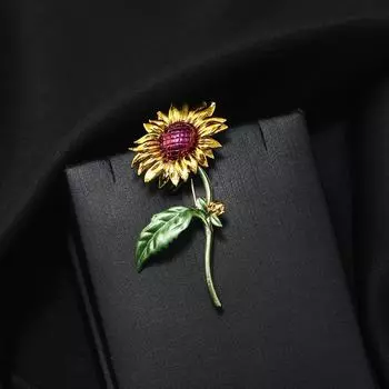 Win the championship in one fell swoop sunflower brooch retro high-end femininity high-end suit brooch literary exquisite pin tide