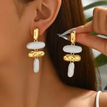 Wind women s earrings, geometric drip shape design versatile earrings, niche high-end stud earrings for women