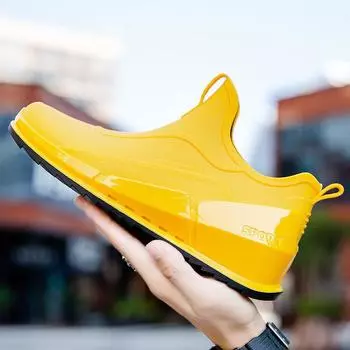 Windproof Rain Boots Men Summer Light Ankle Rainboots Fashion Black Slip On Rain Shoes Men Waterproof Work Boots 39