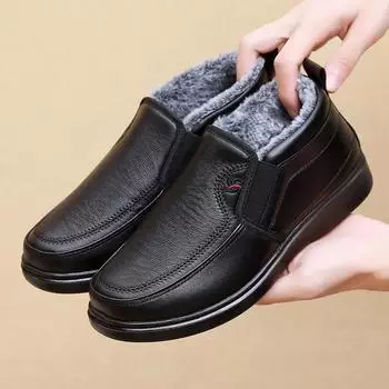 Winter men s boots, casual and warm, anti slip and waterproof thick cotton shoes for middle-aged and elderly people 39