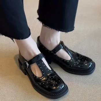 Winter New Coarse Heel Shoes Women s Fashion Round Head Shallow Rivet A Slip-on Comfortable Low-top Shoes 35 чёрный