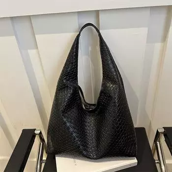 Зимние ретро женские сумки модные портативные в зарубежном стиле на плечо простая сумка-тоут тренд красный