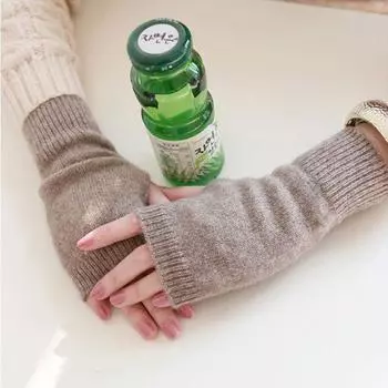 Winter Women s Cashmere Half Finger Gloves Women s Fingerless Students Cute Warm Woolen Yarn Half Finger Open Finger Writing Winter CAMEL
