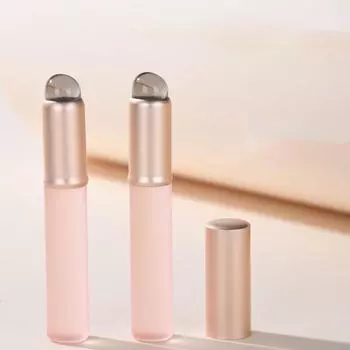 with Protect Cap Lipstick Smudge Brush Silicone Concealer Brush Mini Fingertips Brush Makeup Tool розовый