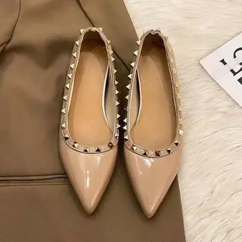 Женские туфли в британско-американском стиле для повседневного показа мод с заклепками из лакированной кожи в стиле пэчворк и матовыми балетками с принтом 45 35