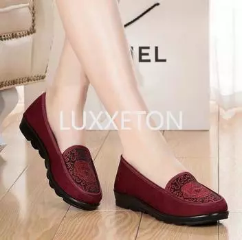 Women Cloth Flat Shoes Spring New Fashion Non Slip Casual Women Breathable Middle Aged and Elderly Soft Soled Mother Shoes 35 красный