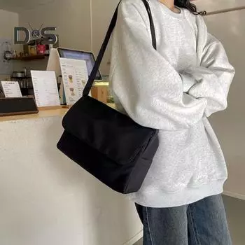 Женская сумка через плечо с регулируемым ремешком в японском стиле преппи, однотонная, большая вместимость, застежка-молния, для путешествий, работы и учебы чёрный