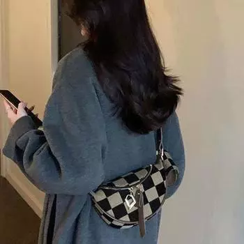 Women Fanny Pack with Adjustable Straps Plaid Print Two-Way Zipper Closure Crossbody Bag