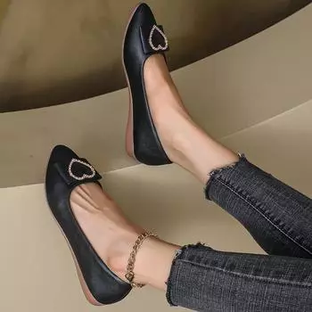 Women Flats Hot Sale Autumn New Loafers Love Heart Rhinestone Office Shoes for Women Soft Casual Flat Designer Sneakers Women 35 бежевый