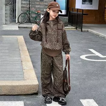 Women Older Children s Autumn 2025 Set Korean Series Leopard Print Trousers Hoodie Loose Hooded Fashion Knitting Suit Set Leopard print Suit 140cm