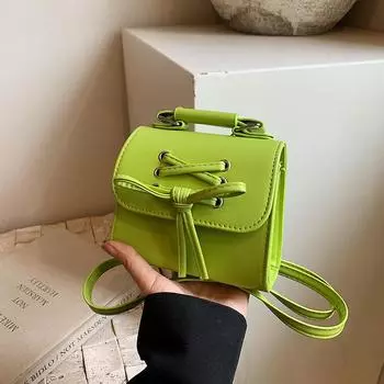 Women s bag 2024 new European and American style lace-up pull-out bow handbag college style commuter messenger bag women чёрный