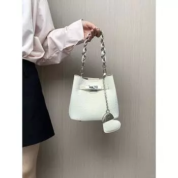 Women s Bag 2025 New Arrival Super Hot White Soft Cover Bucket Bag Fancy Exquisite and Versatile Chain Messenger Bag for Women White