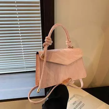 Женская сумка, сумка через плечо, простая фактура, маленькая квадратная сумка, женская сумка 2024 года, новая повседневная и красивая трендовая сумка-мессенджер чёрный