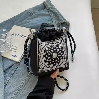 Women s Bag Niche Design Super Hot Embroider Nylon Cloth Black