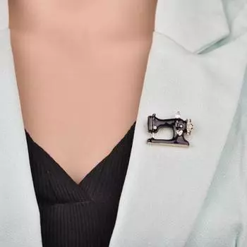 Women s Brooch Fashion Brooch Sewing Machine Lapel Collar Pin Sewing Machine Brooch One Size
