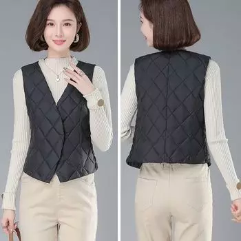 Women s Down Vest for Autumn and Winter Inner Wear Warm Waistcoat Mother s Style Short V-Neck Vest M