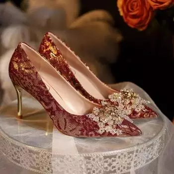 Женские модные туфли на тонком каблуке, осенние, новые, с заостренным носком, с неглубоким горлом, с бриллиантами и цветами, свадебные туфли на высоком каблуке 34