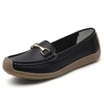 Women s flat fashion new leather breathable nurse shoes Soft sole lightweight Mom walking loafers large size spring summer 35